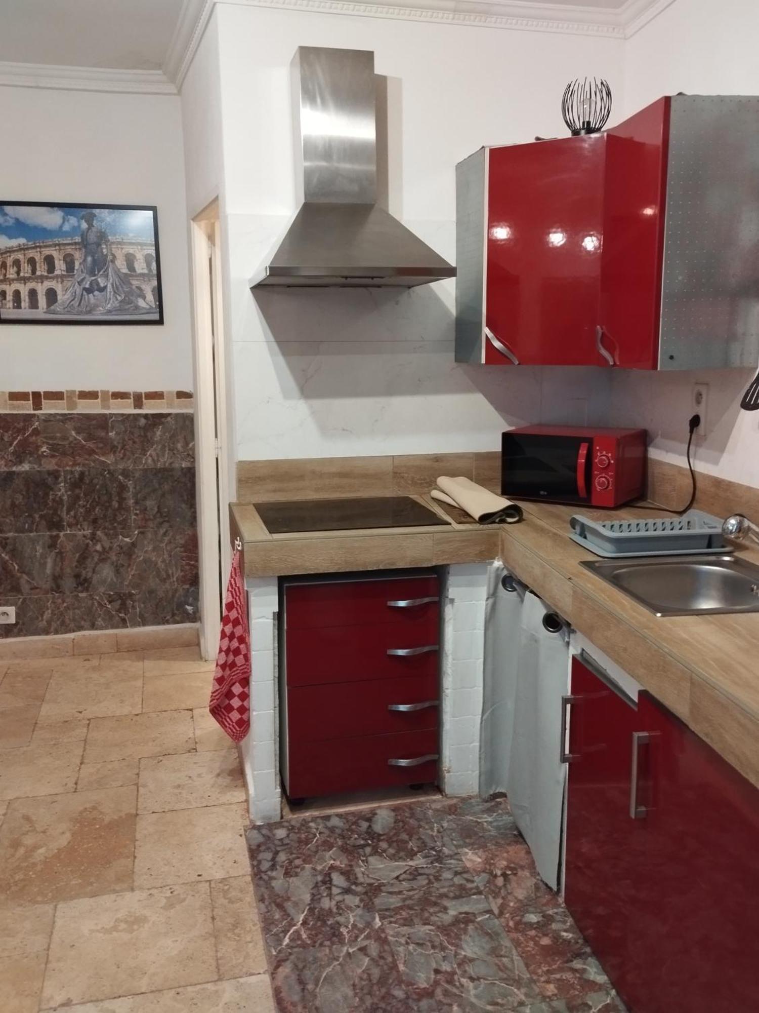 Tres Bel Appartement Cosy Et Chaleureux A Nîmes Exterior foto
